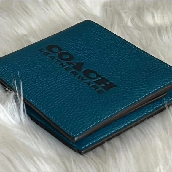 C6698 - Coach Men’s 3-in-1 Wallet - Picture 3 of 11